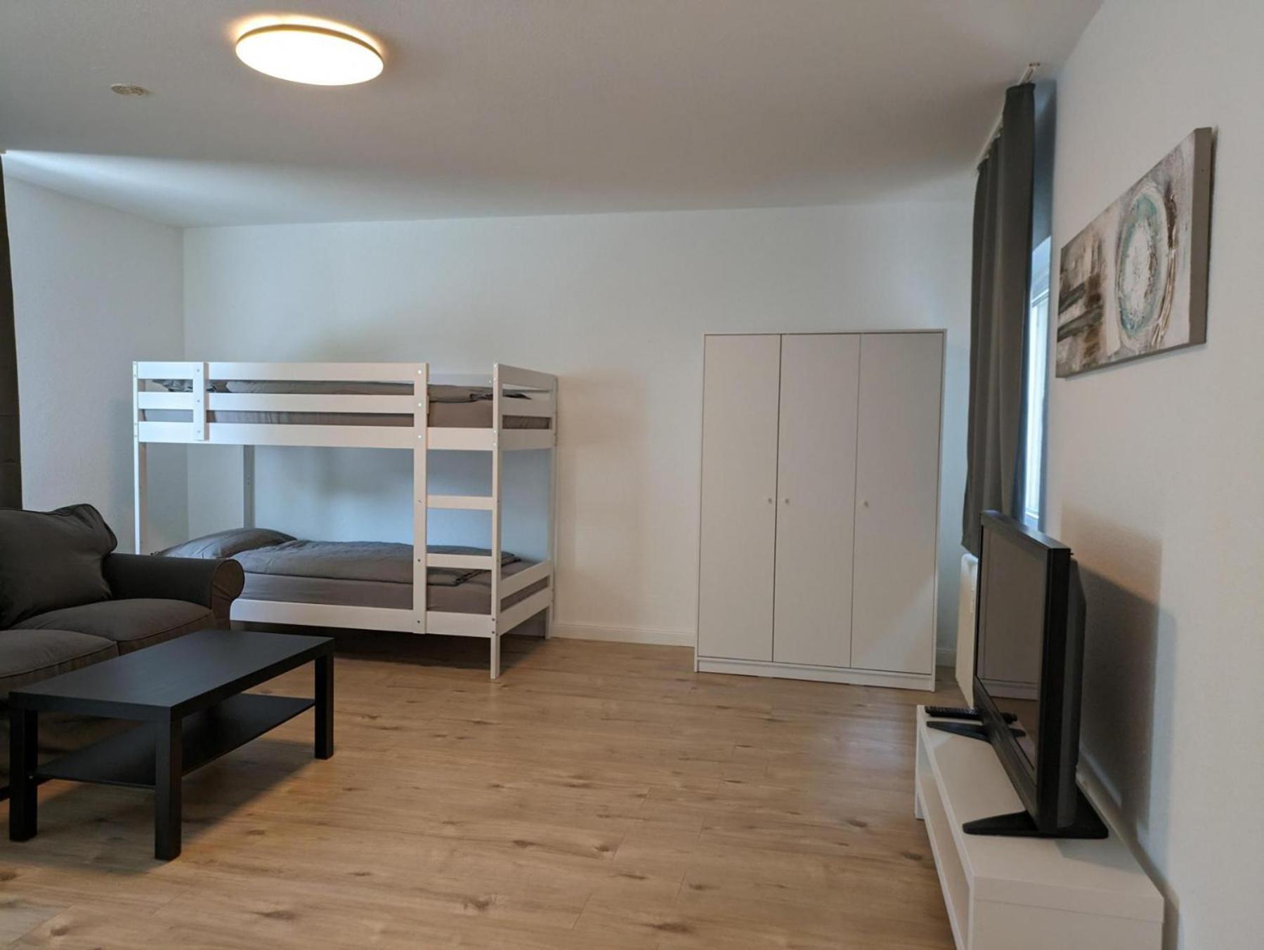 Interaktiv In - Duesseldorferstrasse Apartment *