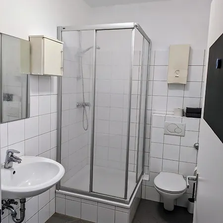 Interaktiv Appartements In Ratingen - Duesseldorferstrasse Exterior photo
