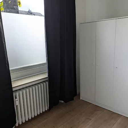 Interaktiv Appartements In Ratingen - Duesseldorferstrasse Exterior photo