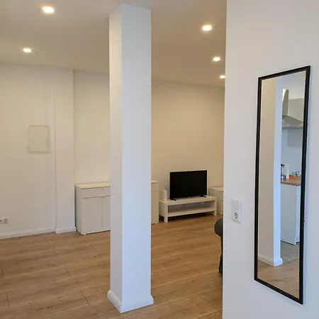 Interaktiv Appartements In Ratingen - Duesseldorferstrasse Exterior photo